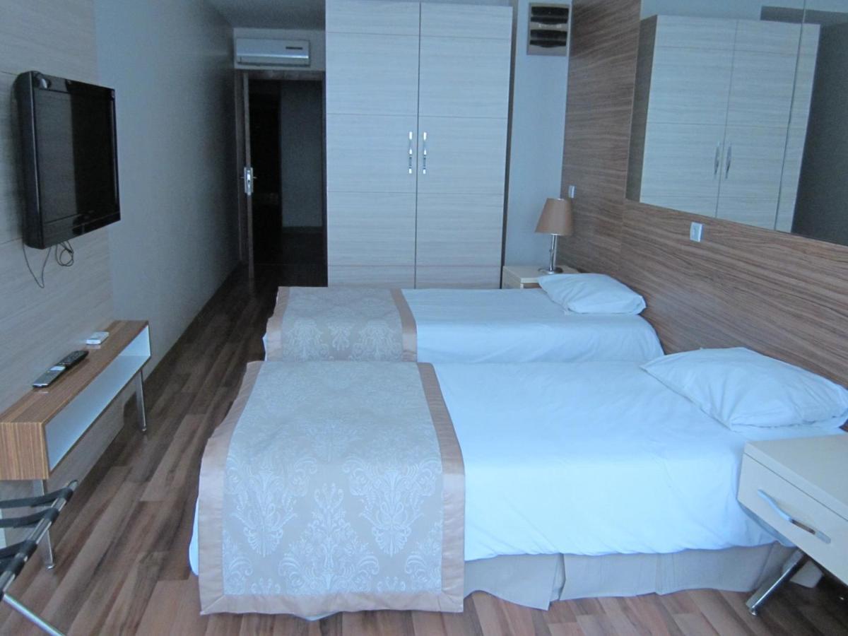 Derpa Suite Hotel Istambul Exterior foto