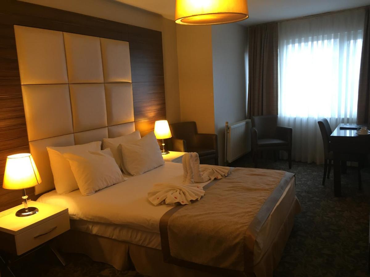 Derpa Suite Hotel Istambul Exterior foto